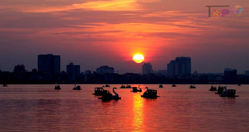 nhung-dia-diem-du-lich-ha-noi-hap-dan-nhat-khong-the-bo-qua-4